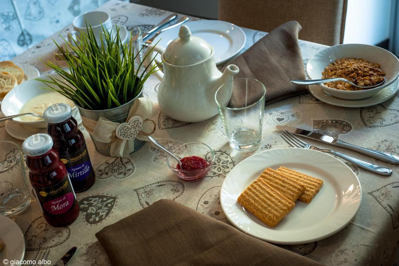 B&B Armonie Del Lago Annone di Brianza Экстерьер фото