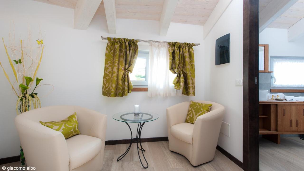 B&B Armonie Del Lago Annone di Brianza Экстерьер фото